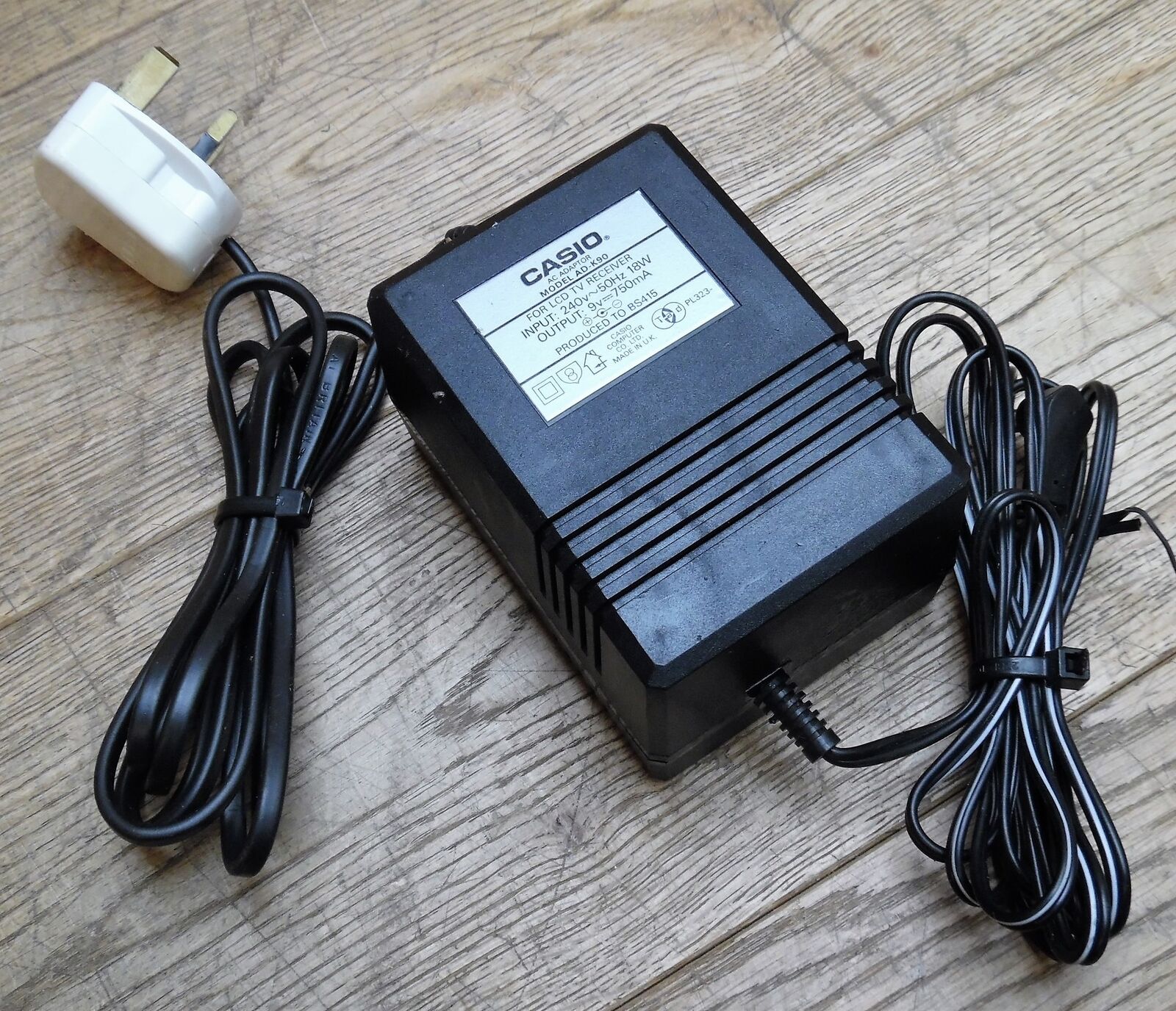 New Casio AD-K90 9V 750mA AC DC Adapter For CasioTV-7500 LCD TV